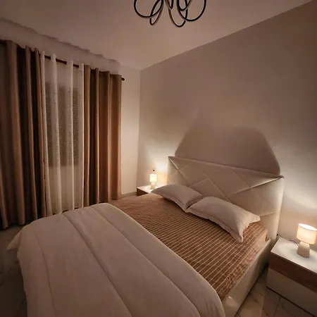 Apartamento Nevi Tirana